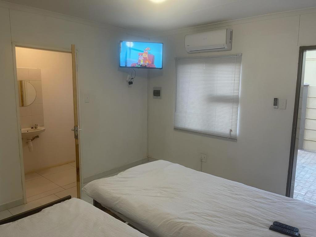 Sabrina Guesthouse تسومب المظهر الخارجي الصورة